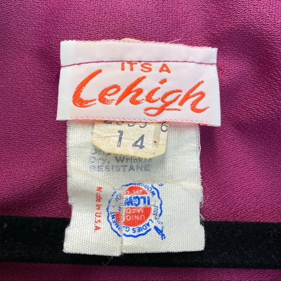 Vintage It's A Lehigh 1970s Dress Keyhole Ruffle Magenta Belted Ruffle Soft-Girl - Picture 7 of 9